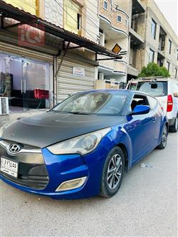 Hyundai Veloster 2012