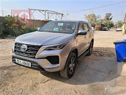 Toyota Fortuner 2023