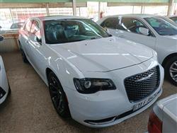 Chrysler 300 2016