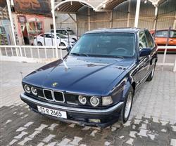 BMW 7-Series 1989