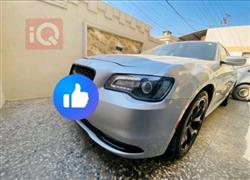 2021 كرايسلر 300