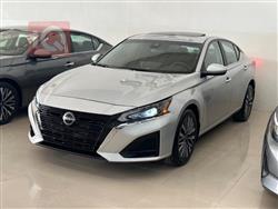 Nissan Altima 2023
