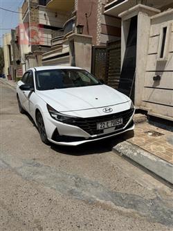 Hyundai Elantra 2022