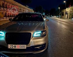 Chrysler 300 2022