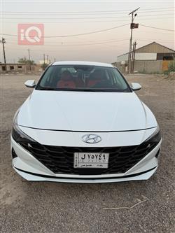 2021 هيونداي النترا