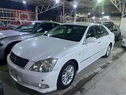 Toyota Crown 2005
