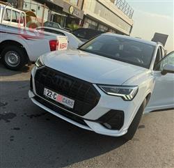 Audi Q3 2021