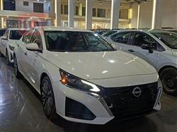 Nissan Altima 2023