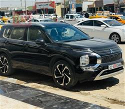 Mitsubishi Outlander 2023