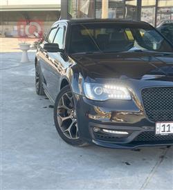 2017 كرايسلر 300
