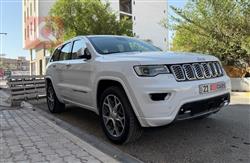 2021 جيب جراند شيروكي