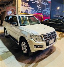 Mitsubishi Pajero 2016