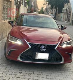 2022 لكزس ES
