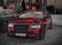 2018 كرايسلر 300