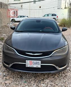 2016 كرايسلر 200