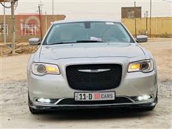 2021 كرايسلر 300