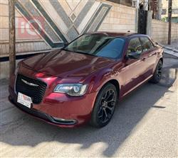 Chrysler 300 2019