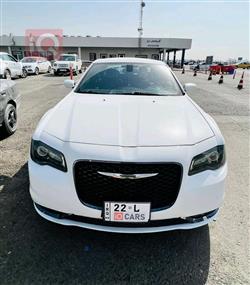 2017 كرايسلر 300