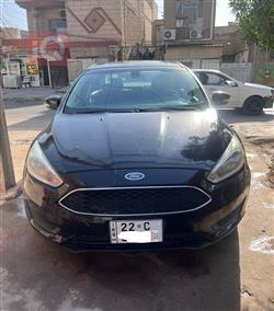 2017 فورد فوكس