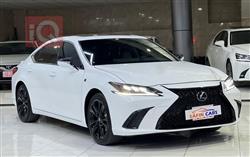 Lexus ES 2024