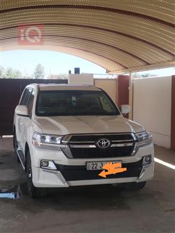 2021 تويوتا لاندكروزر