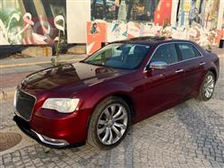 2019 كرايسلر 300