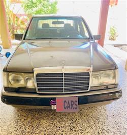1991 مرسيدس بنز E-Class