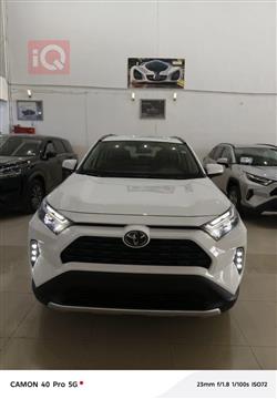 Toyota RAV4 2025