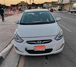 Hyundai Accent 2013