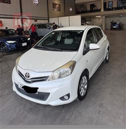 Toyota Yaris 2013