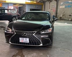 Lexus ES 2022