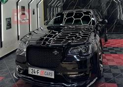2017 كرايسلر 300