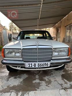 1982 مرسيدس بنز E-Class