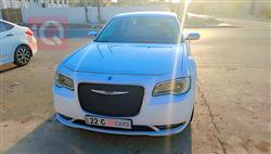 2015 كرايسلر 300