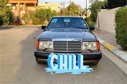 1992 مرسيدس بنز E-Class