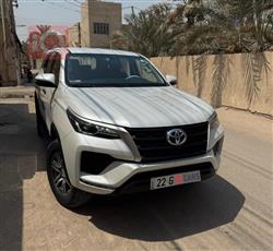 Toyota Fortuner 2024