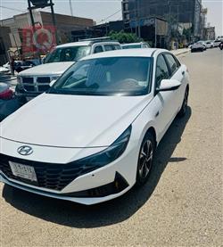 2021 هيونداي النترا