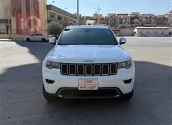 2020 جيب جراند شيروكي