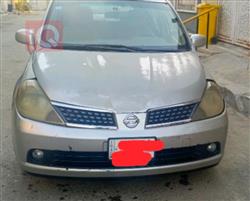 Nissan Tiida 2008