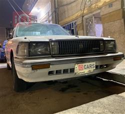 1983 تويوتا كراون