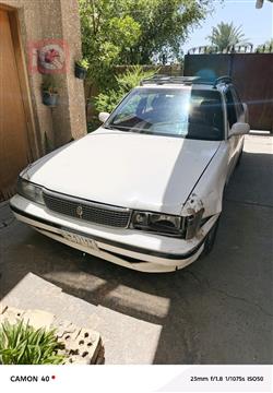 1990 تويوتا كراون