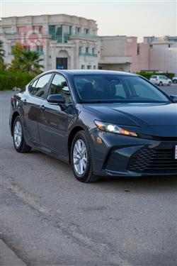 Toyota Camry 2025