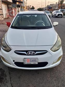 Hyundai Accent 2013