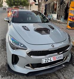 2022 كيا ستينغر