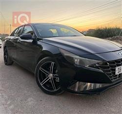 Hyundai Elantra 2022