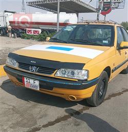 Peugeot 405 2015