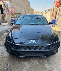 Hyundai Elantra 2024