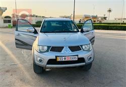 2015 ميتسوبيشي L200
