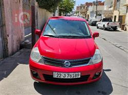 Nissan Tiida 2011