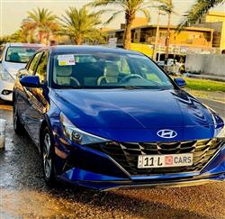 Hyundai Elantra 2022